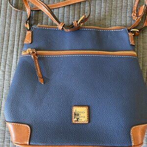 Dooney & Bourke Cross Body Bag